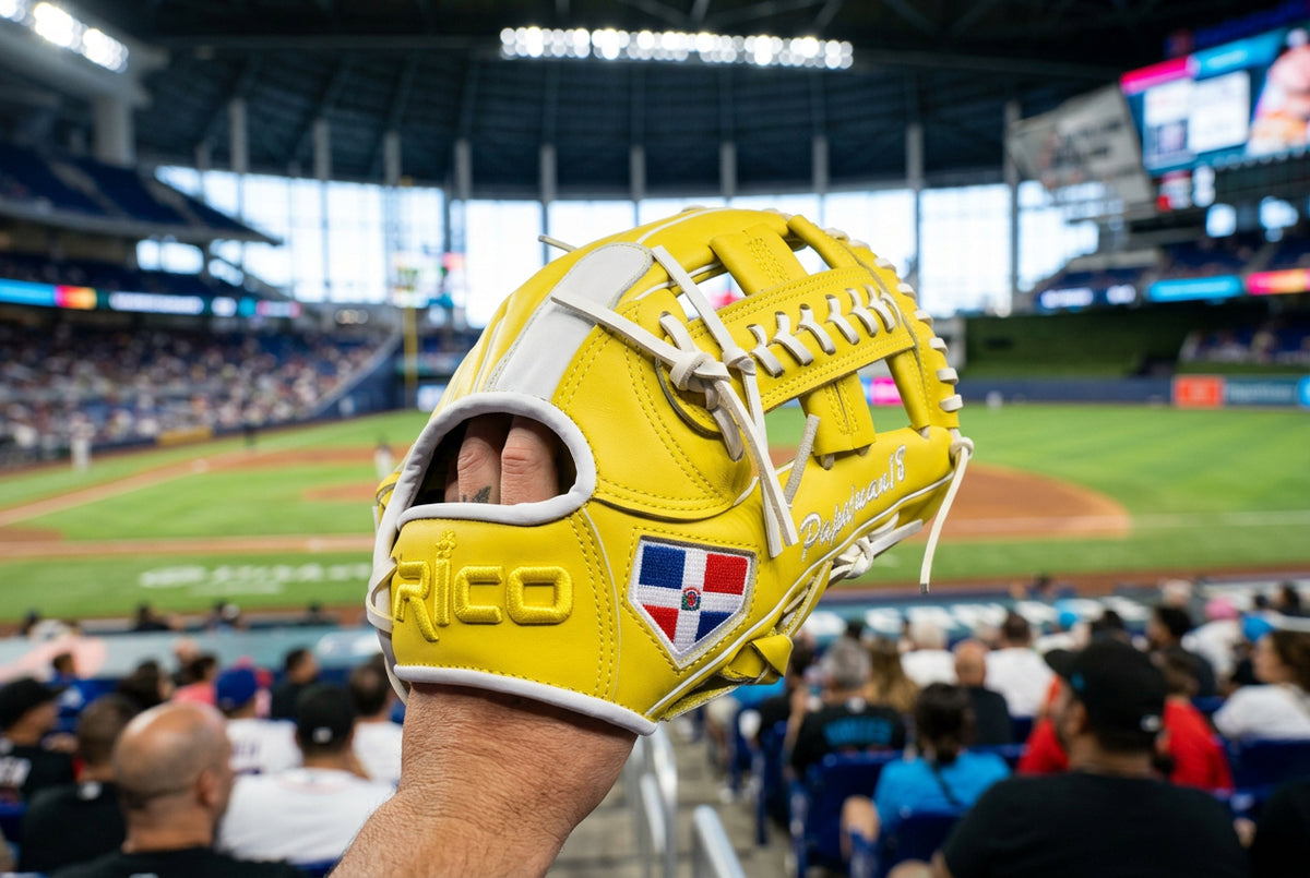 12 inch Star Series, right hand thrower, yellow palm and shell, white finger pad, yellow X web, white laces.
