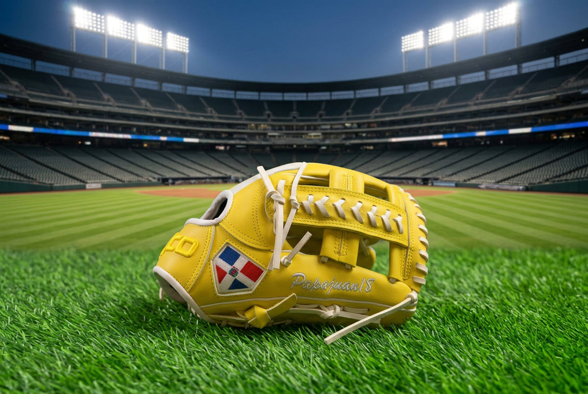 12 inch Star Series, right hand thrower, yellow palm and shell, white finger pad, yellow X web, white laces.