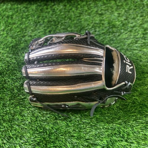 12.5 inch Limited Edition Silver and Python black, right hand thrower, H web.