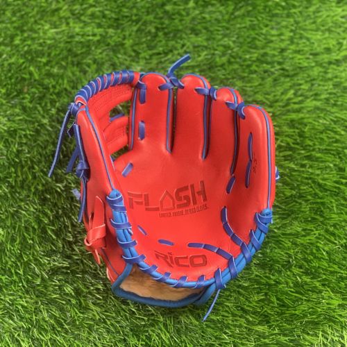 9.5 inch Flash Infield Training Glove, adult/teen wrist opening, right hand thrower, red, with royal blue laces.