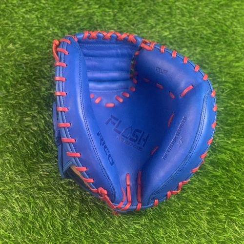 33 inch Flash glove catchers mitt, right hand thrower, royal, with red laces.