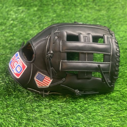 13 inch Flash Glove, right hand thrower, black, with black laces with an H web.